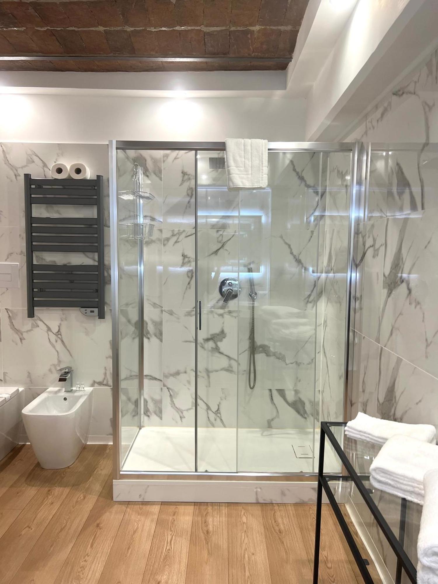 Miluar Luxury B&B - Vanvitelli Napoli Bagian luar foto